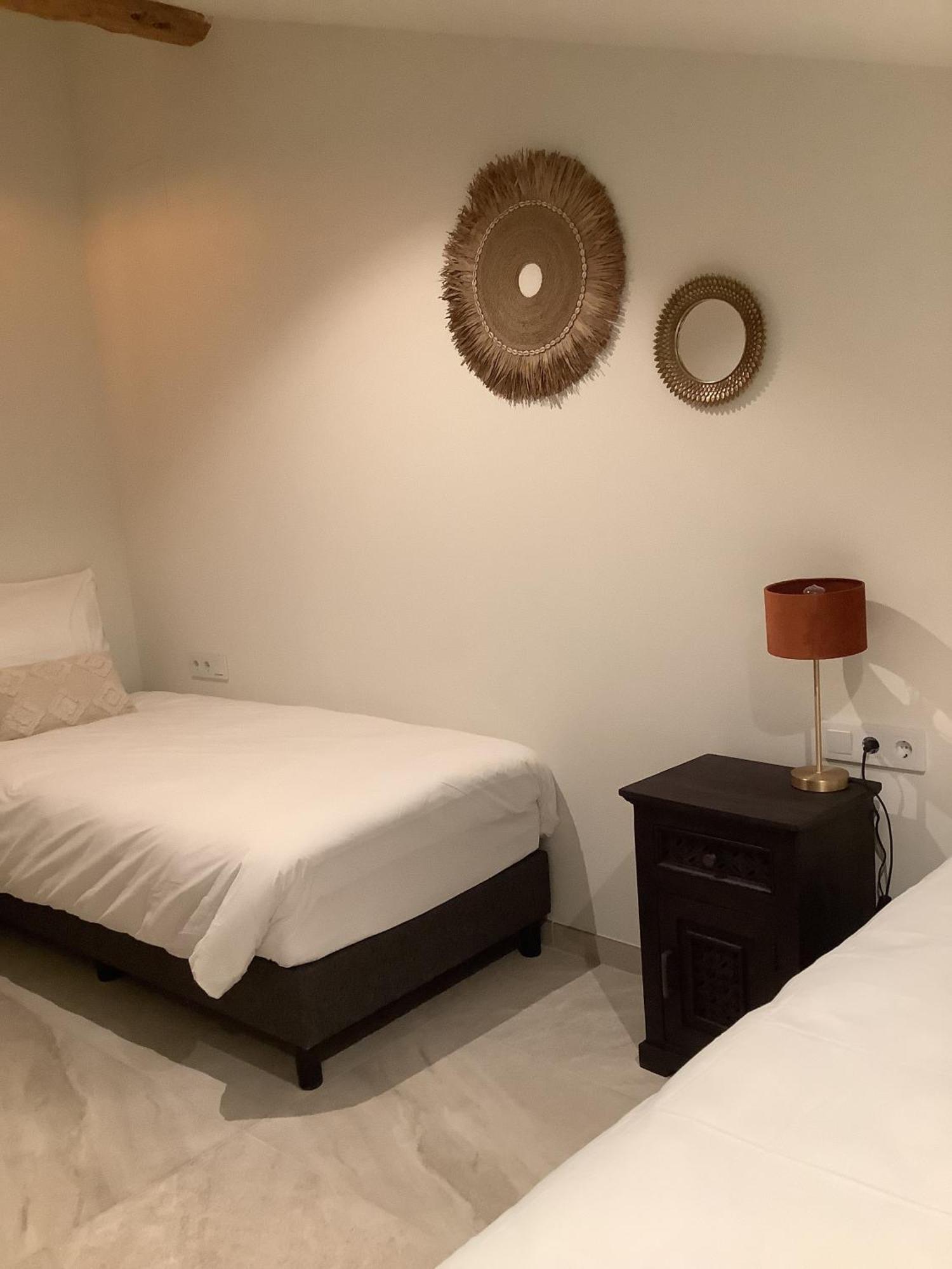 Hotel Finca La Mixtura, Restaurant Melange Онтиниент Екстериор снимка